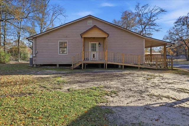 8483 Wingfield Drive, Lumberton, TX 77657