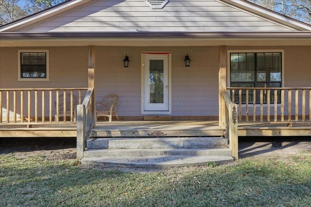 8483 Wingfield Drive, Lumberton, TX 77657