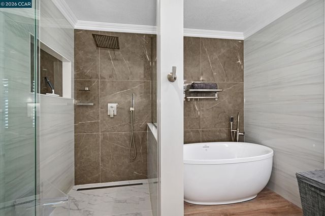 1713 Geary Rd, Walnut Creek, CA 94597