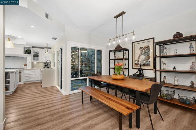 1713 Geary Rd, Walnut Creek, CA 94597