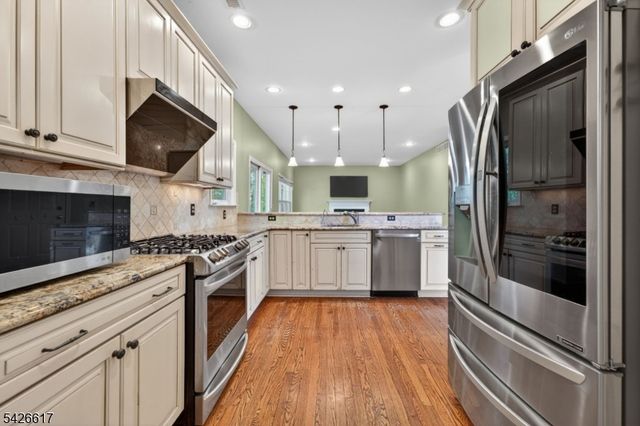 124 York Dr, Montgomery Twp., NJ 08540