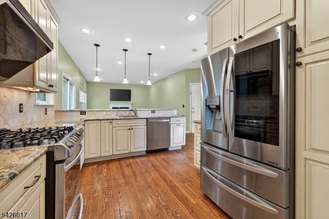 124 York Dr, Montgomery Twp., NJ 08540