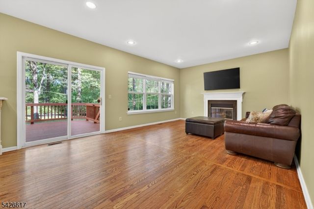 124 York Dr, Montgomery Twp., NJ 08540