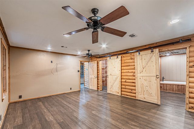 1398 Zagota Crossing Road, Terrell, TX 75161