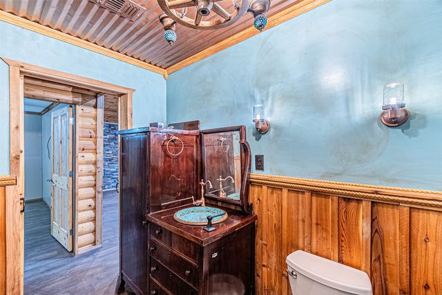 1398 Zagota Crossing Road, Terrell, TX 75161