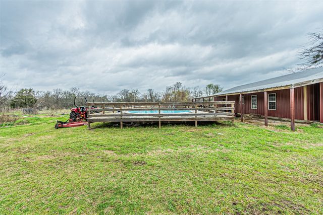 1398 Zagota Crossing Road, Terrell, TX 75161