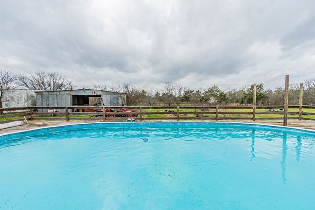 1398 Zagota Crossing Road, Terrell, TX 75161