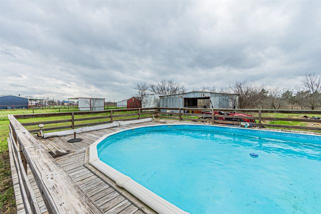 1398 Zagota Crossing Road, Terrell, TX 75161