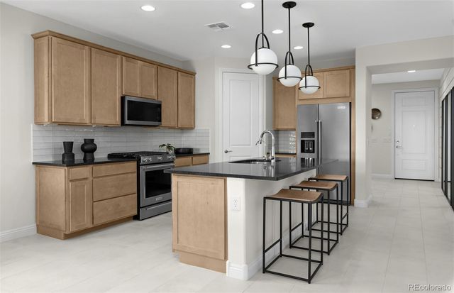 54620 E 27th Place, Strasburg, CO 80136