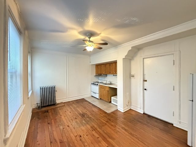4060 N KENMORE Avenue 302, Chicago, IL 60613