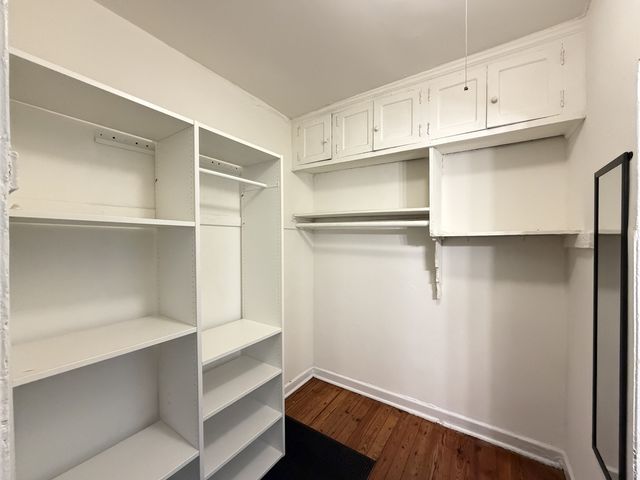 4060 N KENMORE Avenue 302, Chicago, IL 60613