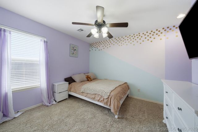 8416 N 76 East Avenue, Owasso, OK 74055