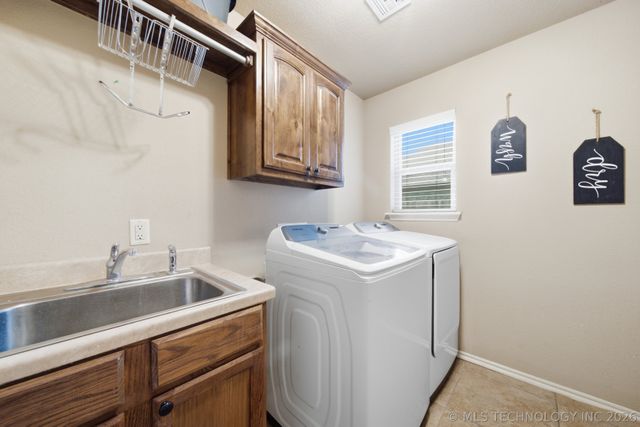8416 N 76 East Avenue, Owasso, OK 74055