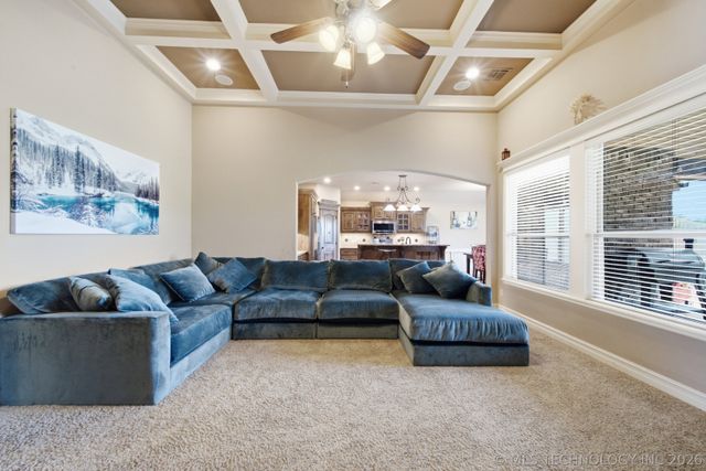 8416 N 76 East Avenue, Owasso, OK 74055