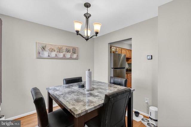 305-A KELLY COVE, Mount Laurel, NJ 08054