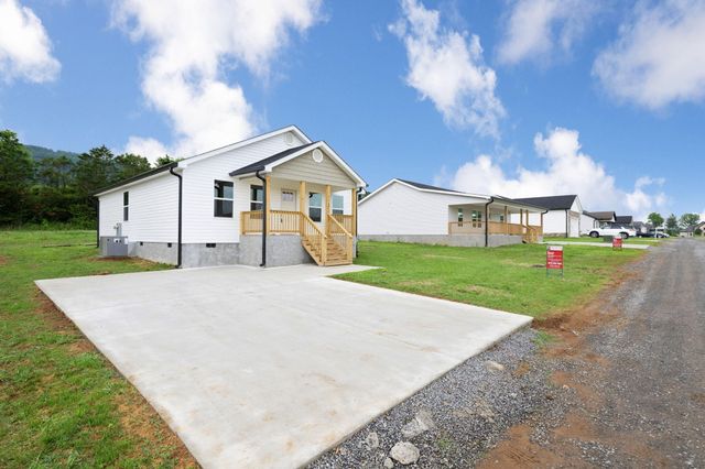 160 Galloway Airport Road, Dunlap, TN 37327