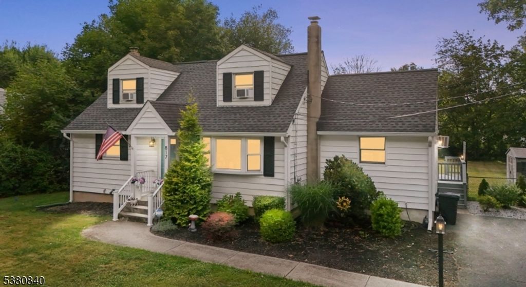 817 Limecrest Rd, Andover Twp., NJ 07860