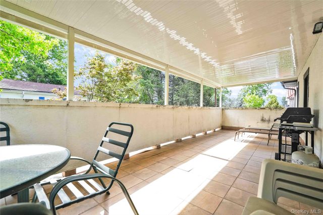 16008 12th Road, Beechhurst, NY 11357