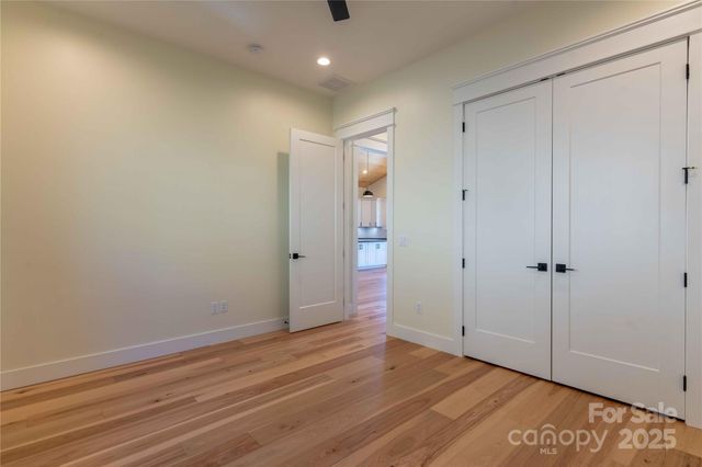 337 Maple Knoll Drive, Hendersonville, NC 28792