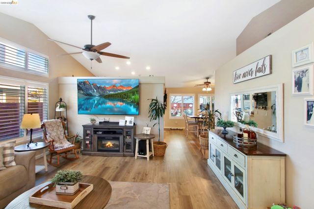 3050 Browning Court, Brentwood, CA 94513