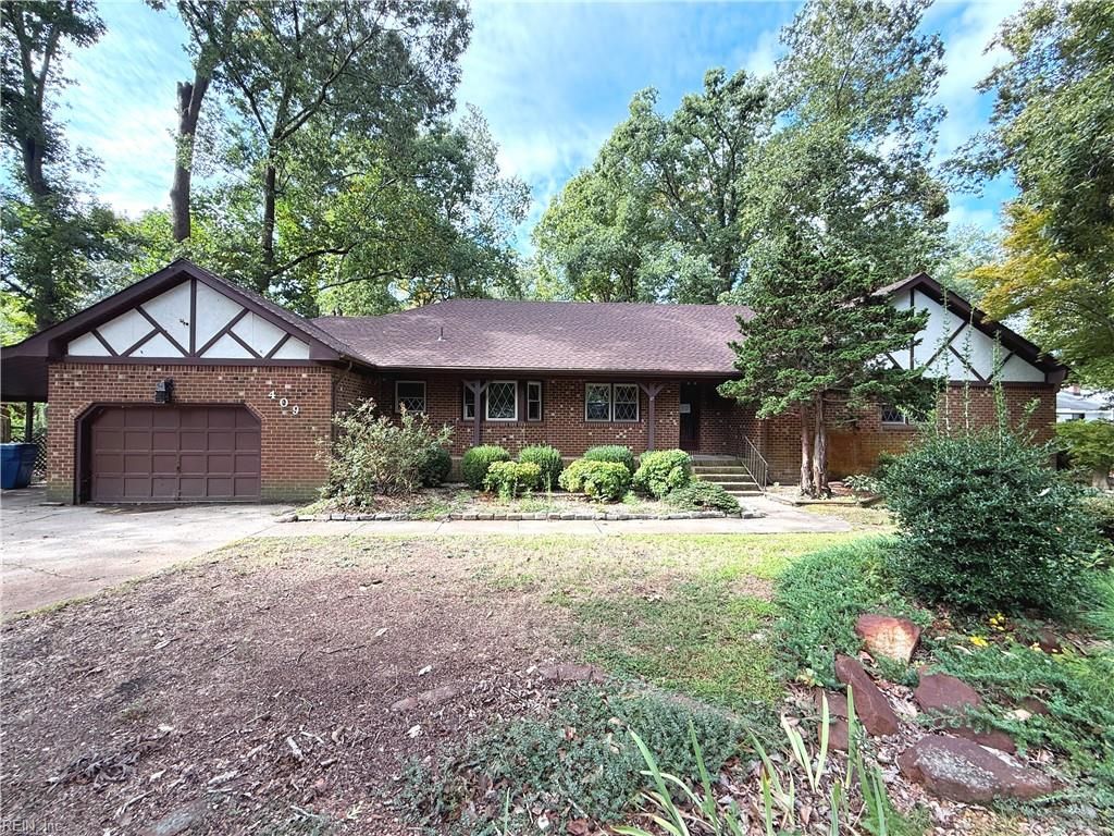 409 Cedar LN, Virginia Beach, VA 23452