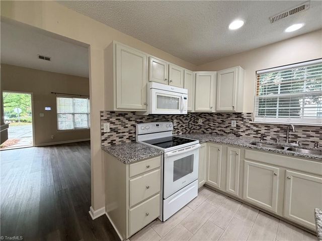 210 Bridford Downs Drive, Greensboro, NC 27407
