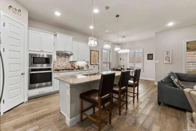 274 SIGEL AVE, New Braunfels, TX 78132