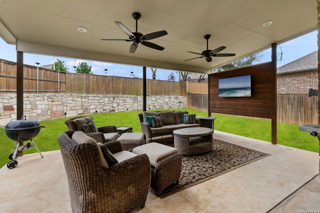 274 SIGEL AVE, New Braunfels, TX 78132