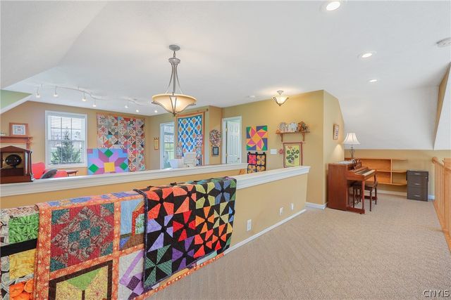 4350 Oak Orchard Road, Clay, NY 13041