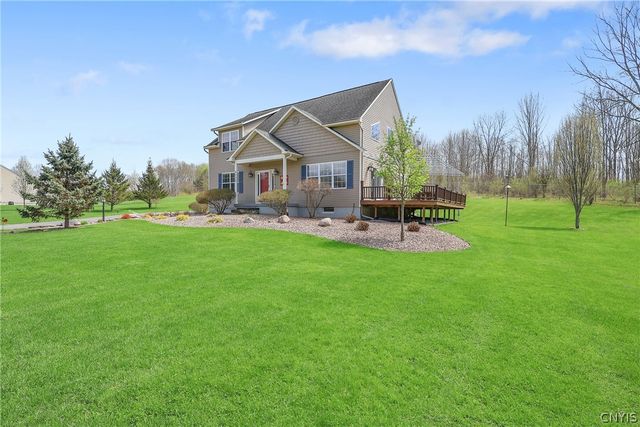 4350 Oak Orchard Road, Clay, NY 13041