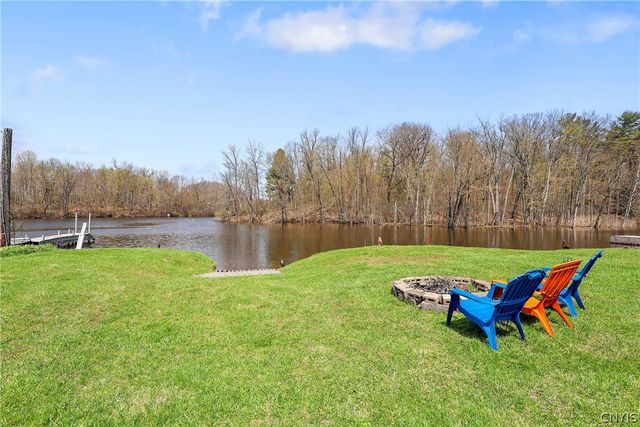 4350 Oak Orchard Road, Clay, NY 13041