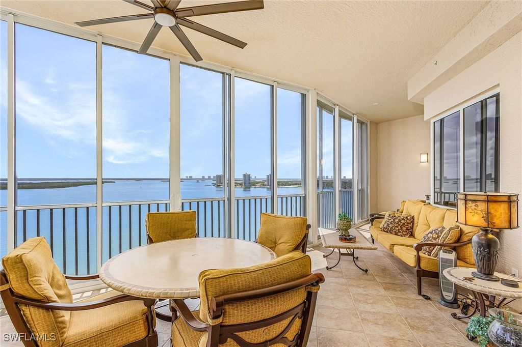 4137 Bay Beach LN 5P2, Fort Myers Beach, FL 33931