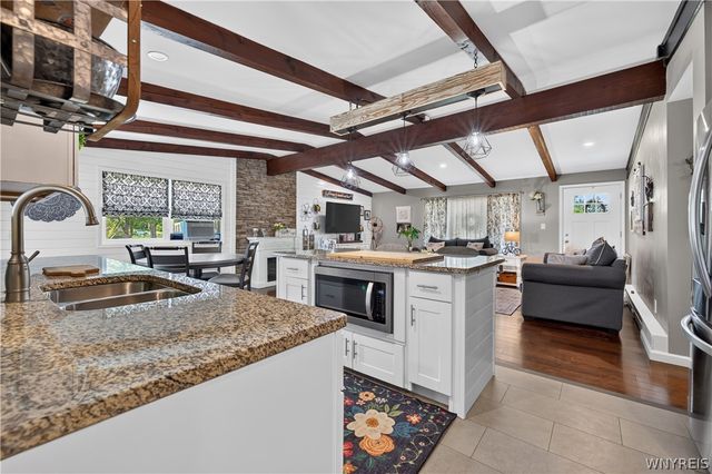 1563 Broadway, Grand Island, NY 14072