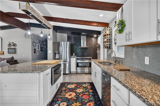 1563 Broadway, Grand Island, NY 14072