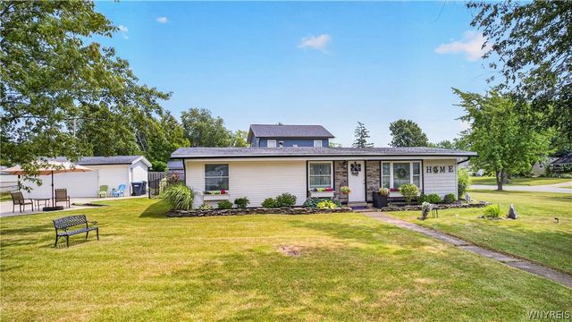1563 Broadway, Grand Island, NY 14072