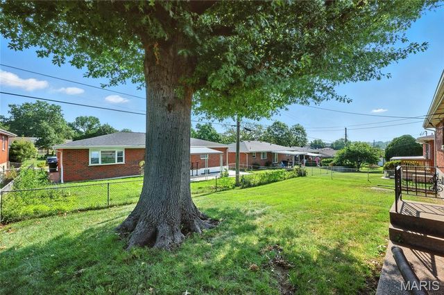4365 Debra Kay Lane, Affton, MO 63123