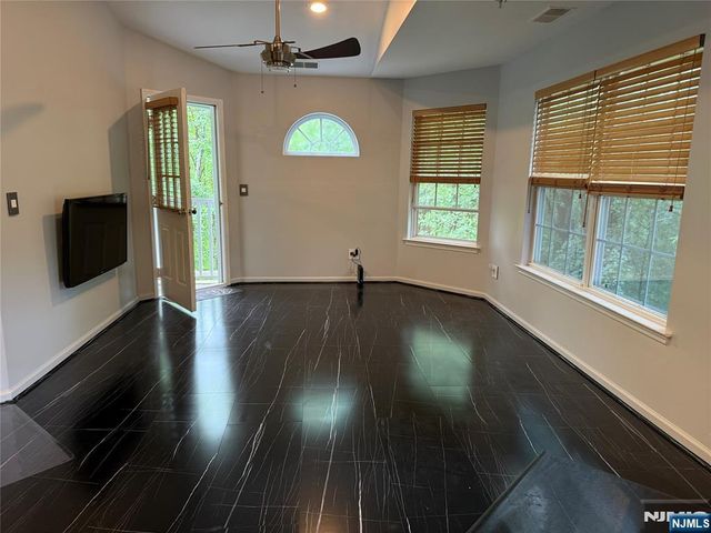 511 Chatfield Drive, Pequannock Township, NJ 07444