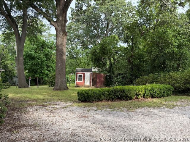 416 N Main Street, Raeford, NC 28376