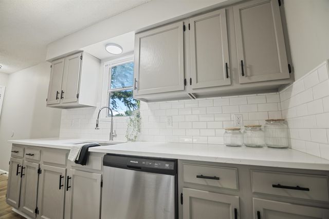 5708 Callen St, Wichita, KS 67220