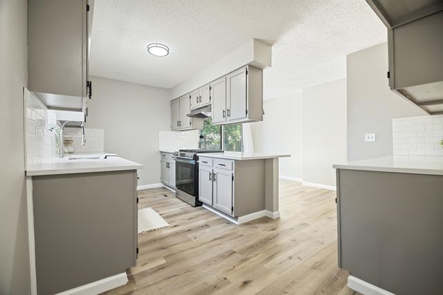 5708 Callen St, Wichita, KS 67220