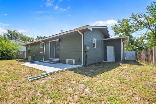 5708 Callen St, Wichita, KS 67220