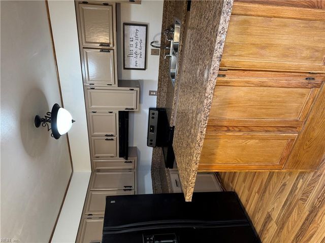 840 N Grosvenor CT, Virginia Beach, VA 23462