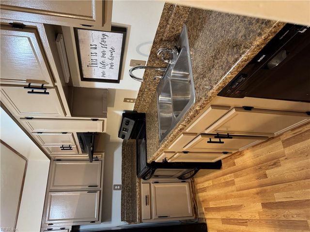 840 N Grosvenor CT, Virginia Beach, VA 23462