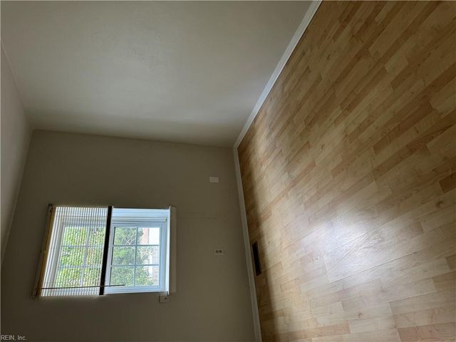 840 N Grosvenor CT, Virginia Beach, VA 23462