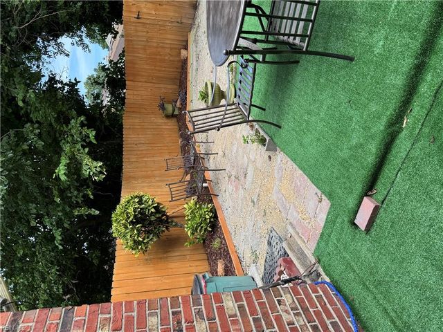 840 N Grosvenor CT, Virginia Beach, VA 23462