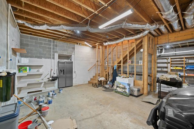 2245 Ravens Den Rd, Sewanee, TN 37375