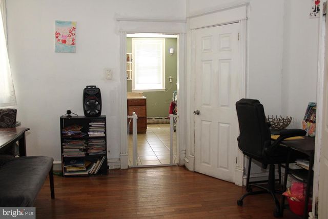 5439 OAKLAND ST, Philadelphia, PA 19124