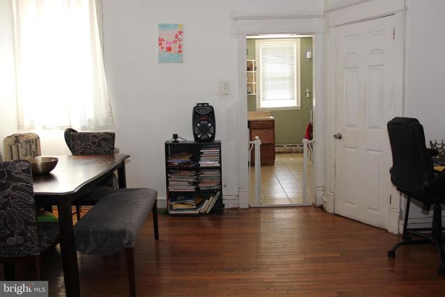 5439 OAKLAND ST, Philadelphia, PA 19124