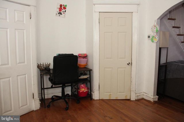 5439 OAKLAND ST, Philadelphia, PA 19124
