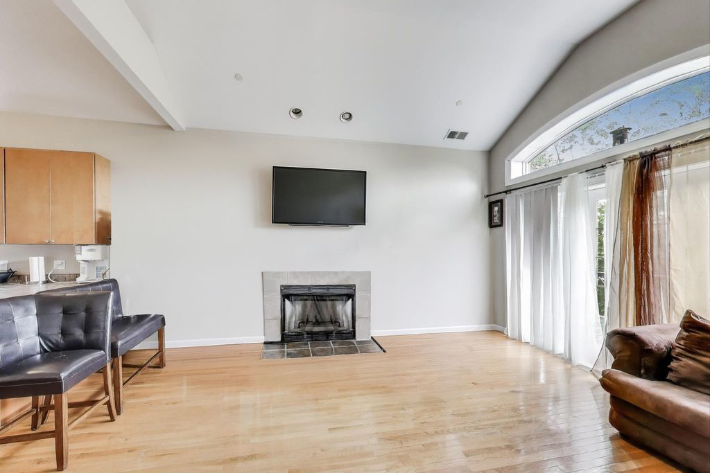 6527 S Drexel Avenue, Chicago, IL 60637 — photo 3